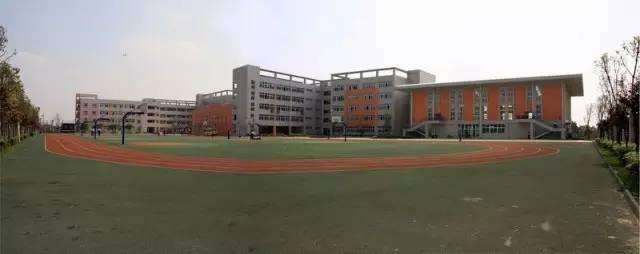  成都市工业学校