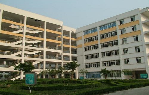  海口铁路学校