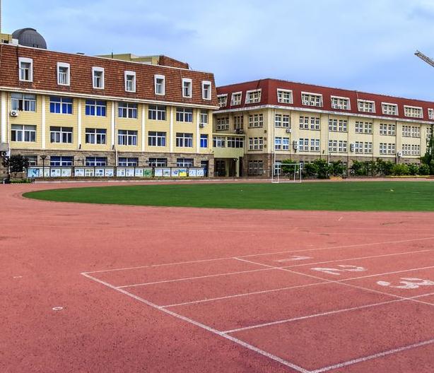  鹰潭航空空乘学校